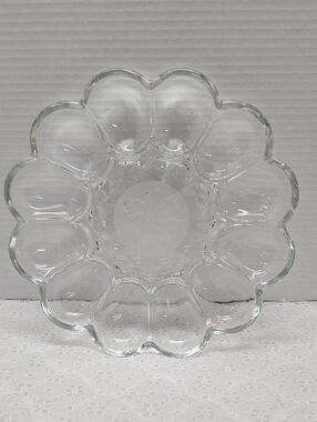 #AAF PRINCESS HOUSE Clear Glass Scalloped Edge Deviled Egg Serving Tray